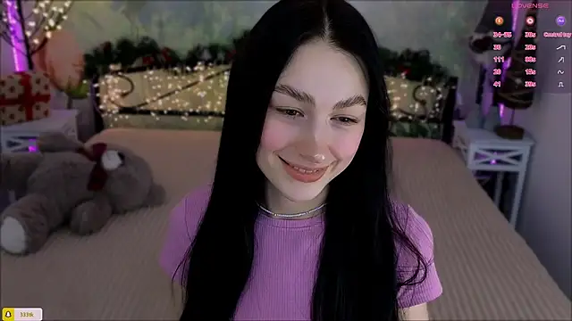 Snapshot of CosmicFaye chatting on 12-27-24, 08:02 CosmicFaye online show from 12-27-24, 08:02