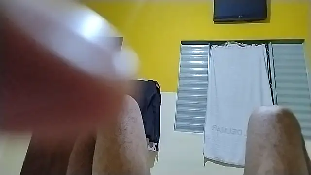 UncutToyBoy23cm online show from 12-16-25, 01:49