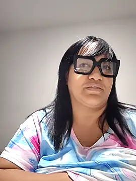 Snapshot of Mia_Adell_11 chatting on 03-12-25, 03:57 Mia Adell 11 online show from 03-12-25, 03:57