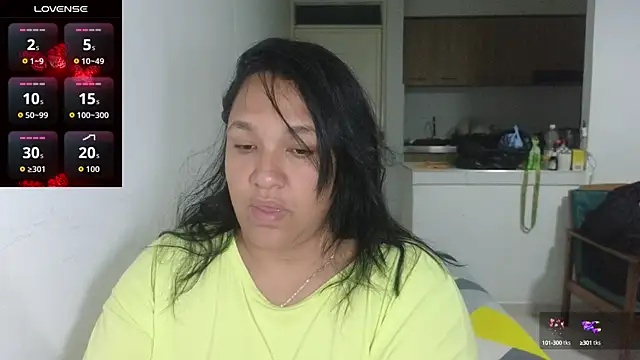Snapshot of Mia_Adell_11 chatting on 09-16-25, 03:40 Mia Adell 11 online show from 09-16-25, 03:40
