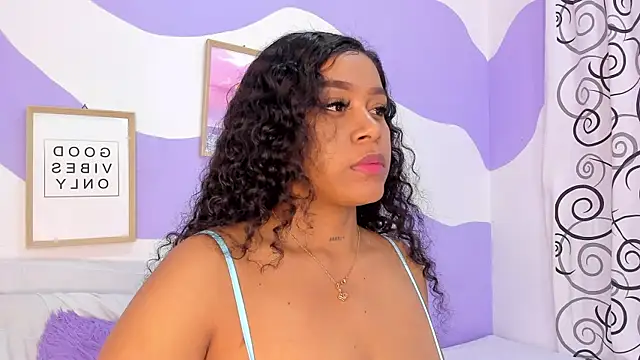 MONAAXXX  online show from 03-11-25, 01:01