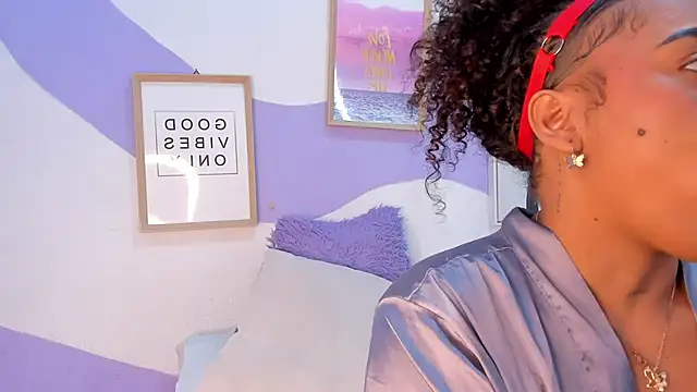 MONAAXXX  online show from 09-20-25, 03:35
