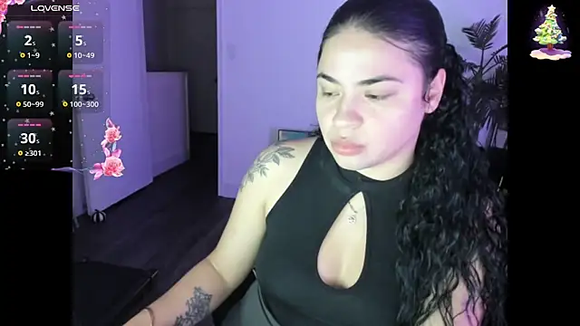 Snapshot of MelSaunders chatting on 01-14-26, 11:42 MelSaunders online show from 01-14-26, 11:42