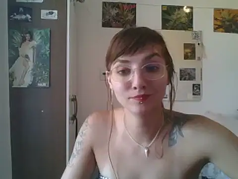SweetyBabyDemon online show from 01-14-25, 03:57