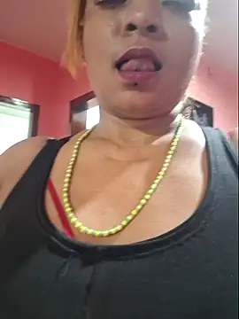 gatadeojosclaros online show from 02-03-25, 07:51