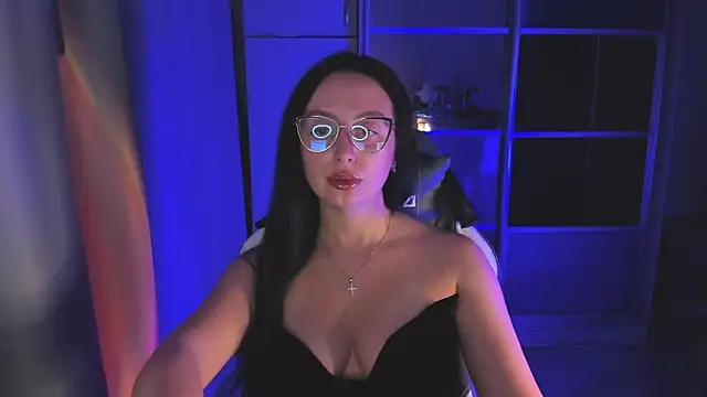 Christy Calypso online show from 10-02-25, 03:52