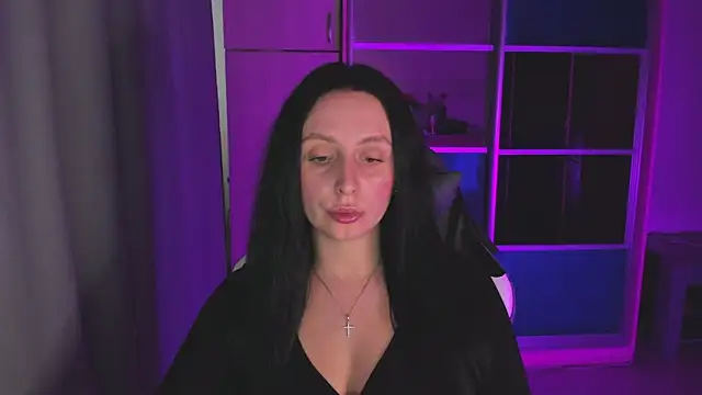 Christy Calypso online show from 05-17-26, 03:52