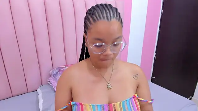 ISABELLA 020 online show from 03-15-25, 05:48