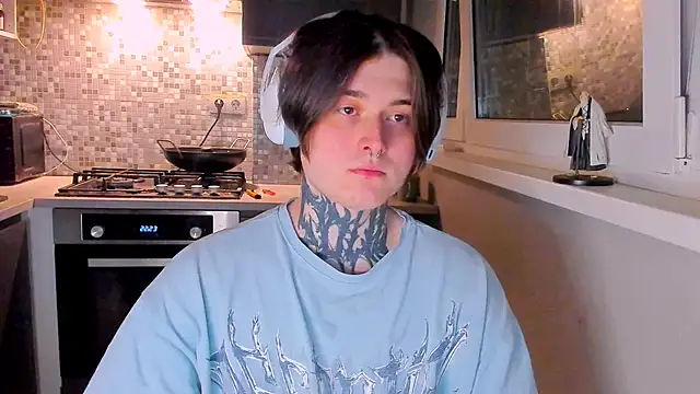 Snapshot of _torfin_ chatting on 03-08-26, 11:08 torfin online show from 03-08-26, 11:08