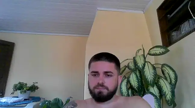 Snapshot of Dat1994 chatting on 12-13-24, 02:49 Dat1994 online show from 12-13-24, 02:49