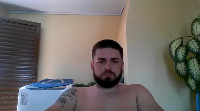 Snapshot of Dat1994 chatting on 12-18-24, 05:31 Dat1994 online show from 12-18-24, 05:31