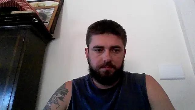 Snapshot of Dat1994 chatting on 01-24-25, 02:30 Dat1994 online show from 01-24-25, 02:30
