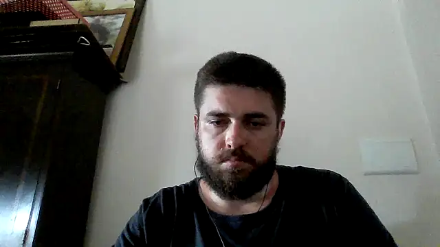 Snapshot of Dat1994 chatting on 01-27-25, 08:28 Dat1994 online show from 01-27-25, 08:28