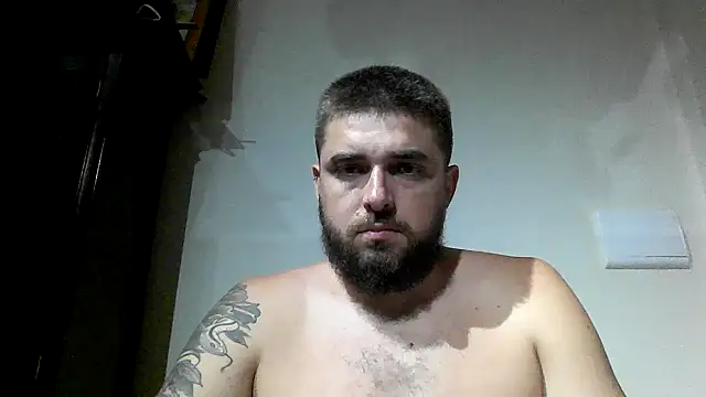 Snapshot of Dat1994 chatting on 02-18-25, 12:37 Dat1994 online show from 02-18-25, 12:37