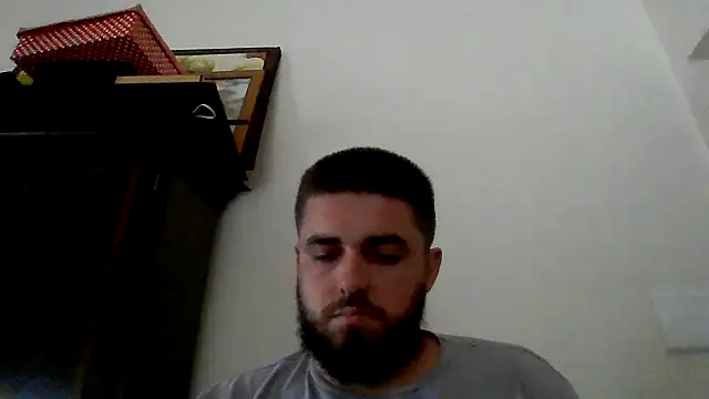 Snapshot of Dat1994 chatting on 02-18-25, 05:10 Dat1994 online show from 02-18-25, 05:10