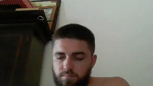 Snapshot of Dat1994 chatting on 02-19-25, 07:27 Dat1994 online show from 02-19-25, 07:27