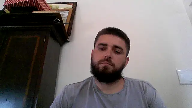 Snapshot of Dat1994 chatting on 02-20-25, 05:51 Dat1994 online show from 02-20-25, 05:51