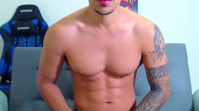 Tristan-bm online show from 01-23-25, 07:40