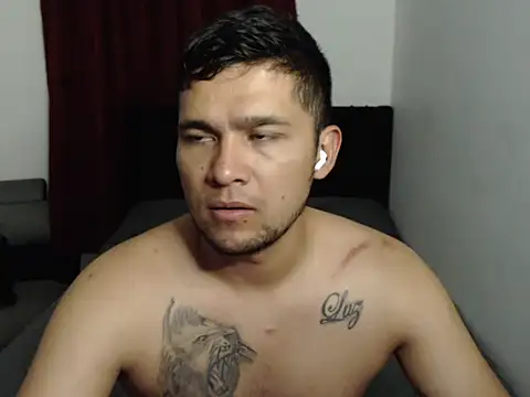 henrique Batman Latex017 online show from 05-09-26, 03:56