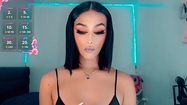  Riannagarcia  online show from 10-23-25, 03:17