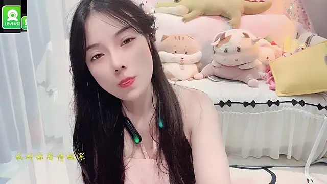 AKiKi711 online show from 09-17-25, 05:31