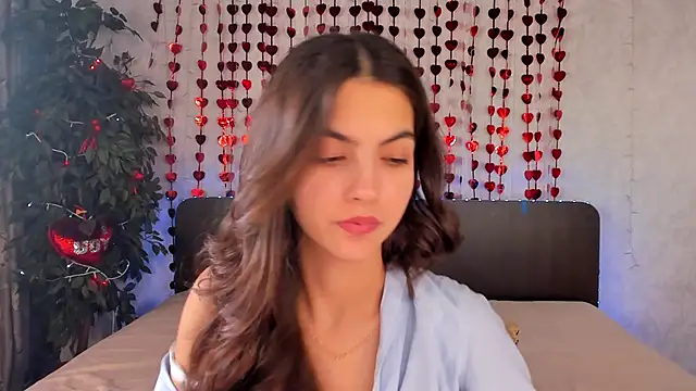 Milana Crystal  online show from 02-16-25, 11:38