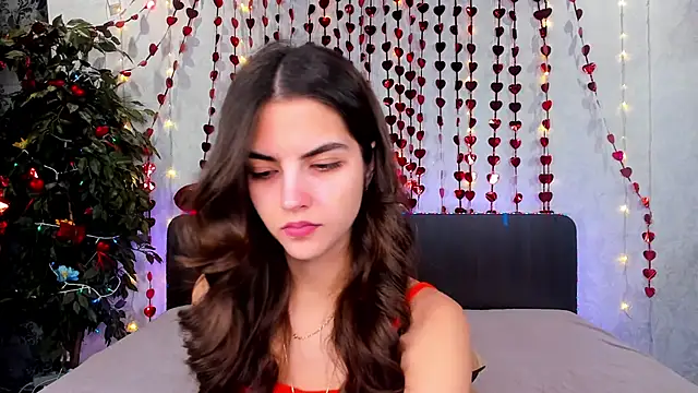 Snapshot of Milana_Crystal_ chatting on 02-15-26, 08:13 Milana Crystal online show from 02-15-26, 08:13