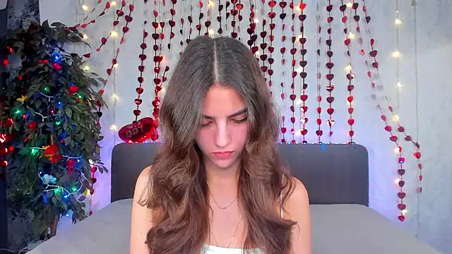 Snapshot of Milana_Crystal_ chatting on 02-25-26, 08:13 Milana Crystal online show from 02-25-26, 08:13