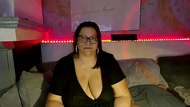 Lola-squirt online show from 01-09-26, 10:22