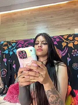 Cori Paige online show from 12-05-25, 10:35