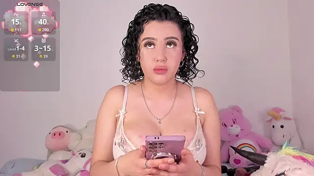 Snapshot of Yuna_Hot chatting on 03-30-26, 06:25 Yuna Hot online show from 03-30-26, 06:25