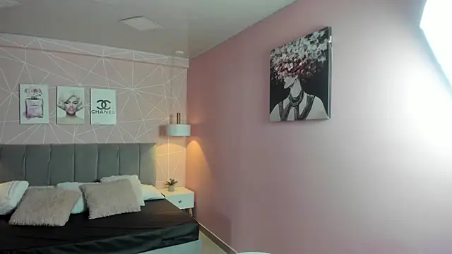 zara  sweet online show from 10-29-25, 01:24