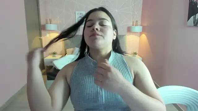 Snapshot of zara__sweet chatting on 02-10-26, 12:53 zara sweet online show from 02-10-26, 12:53