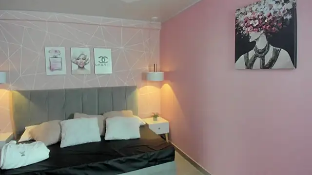 Snapshot of zara__sweet chatting on 03-05-26, 03:19 zara sweet online show from 03-05-26, 03:19