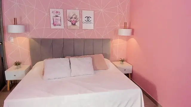 Snapshot of zara__sweet chatting on 03-10-26, 01:27 zara sweet online show from 03-10-26, 01:27