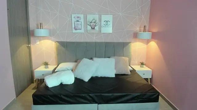 Snapshot of zara__sweet chatting on 04-13-26, 01:16 zara sweet online show from 04-13-26, 01:16