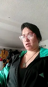 lilith campb online show from 12-13-24, 03:32