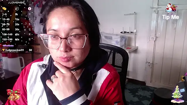 lilith campb online show from 12-20-24, 08:34