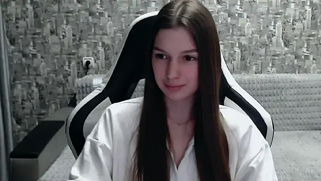 MissMiaCutie online show from 02-23-25, 05:07