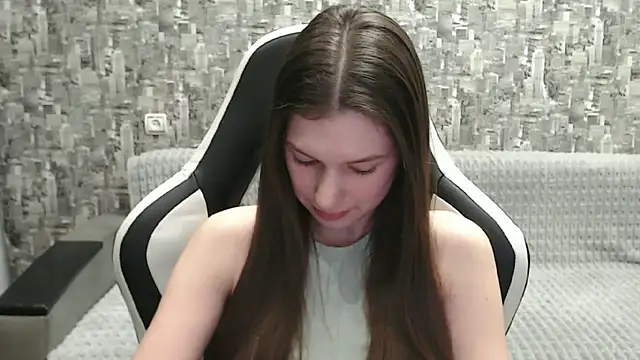 MissMiaCutie online show from 03-19-25, 04:34