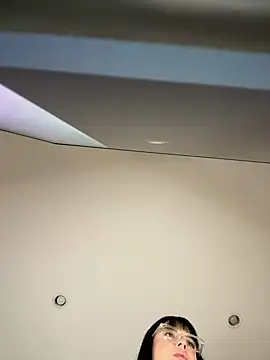 Kylie2211 online show from 02-21-25, 02:39