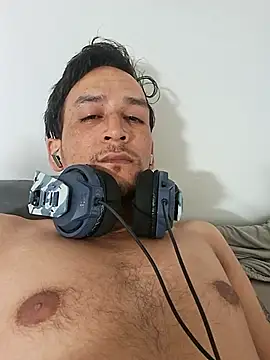 Snapshot of Hancoxx chatting on 07-19-26, 03:05 Hancoxx online show from 07-19-26, 03:05