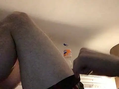 Snapshot of Hebrewhammers42 chatting on 12-20-24, 11:58 Hebrewhammers42 online show from 12-20-24, 11:58