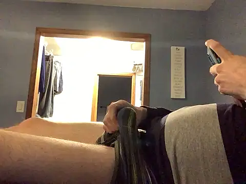 Snapshot of Hebrewhammers42 chatting on 01-24-25, 04:05 Hebrewhammers42 online show from 01-24-25, 04:05