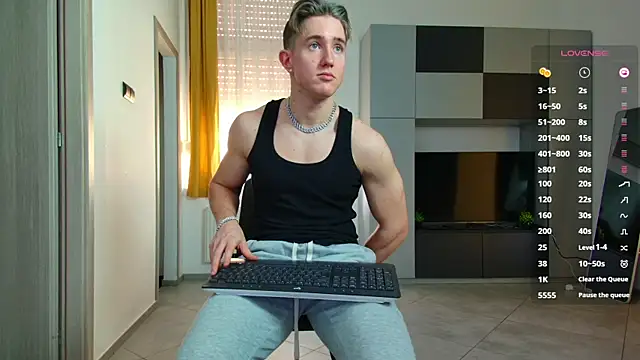 ChristianLevine  online show from 09-30-25, 02:44