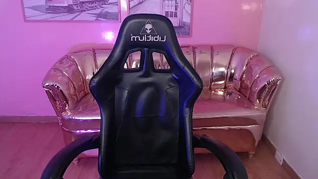 carlie mayer v online show from 09-30-25, 03:39