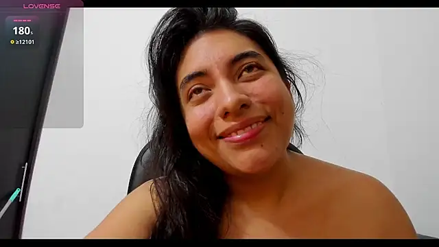 miss eylens online show from 09-30-25, 05:01