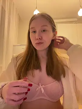 Eva Weyne online show from 02-25-26, 08:18