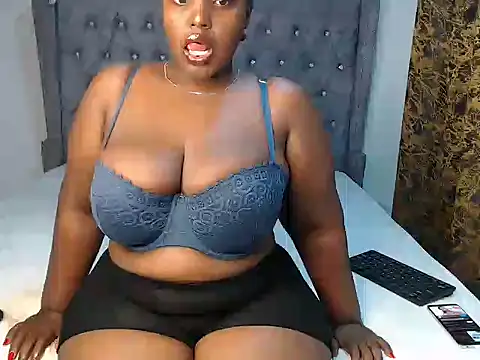 Snapshot of chococreamie chatting on 03-14-25, 04:09 chococreamie online show from 03-14-25, 04:09