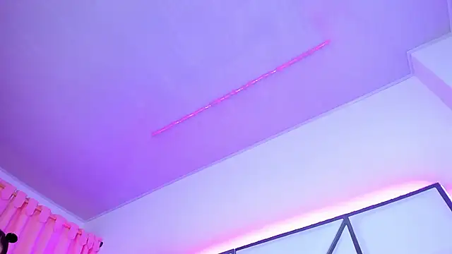 SarayRoyse online show from 01-17-25, 07:16